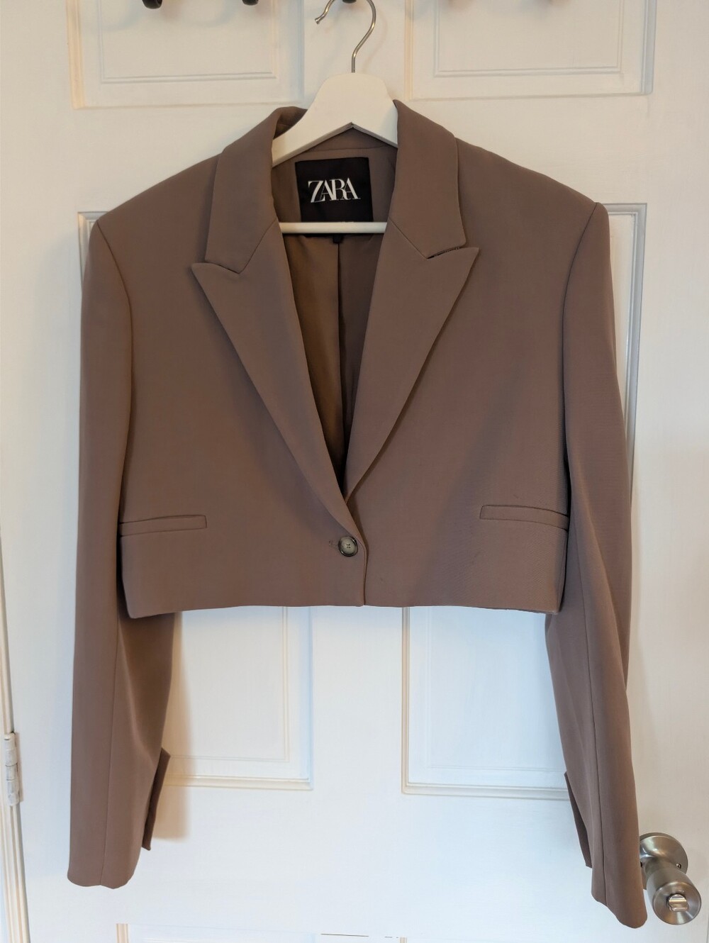 ZARA Cropped Tailored Blazer in Taupe